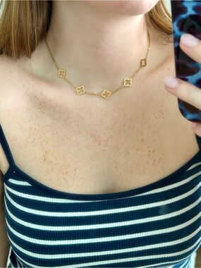 Gold Clover Link Necklace - Delicate Women's Jewelry